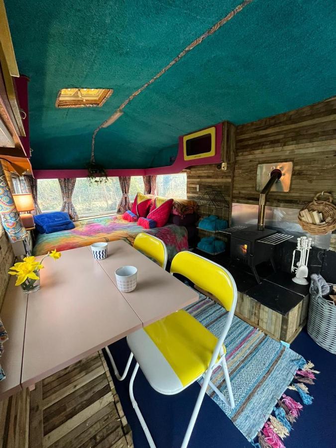 Budget Stay, In Lovely Private Setting With Rustic Charm, Log Burner, Fire Pit, Campers Kitchen & Eco Loo No Bedding Supplied Narberth Zewnętrze zdjęcie