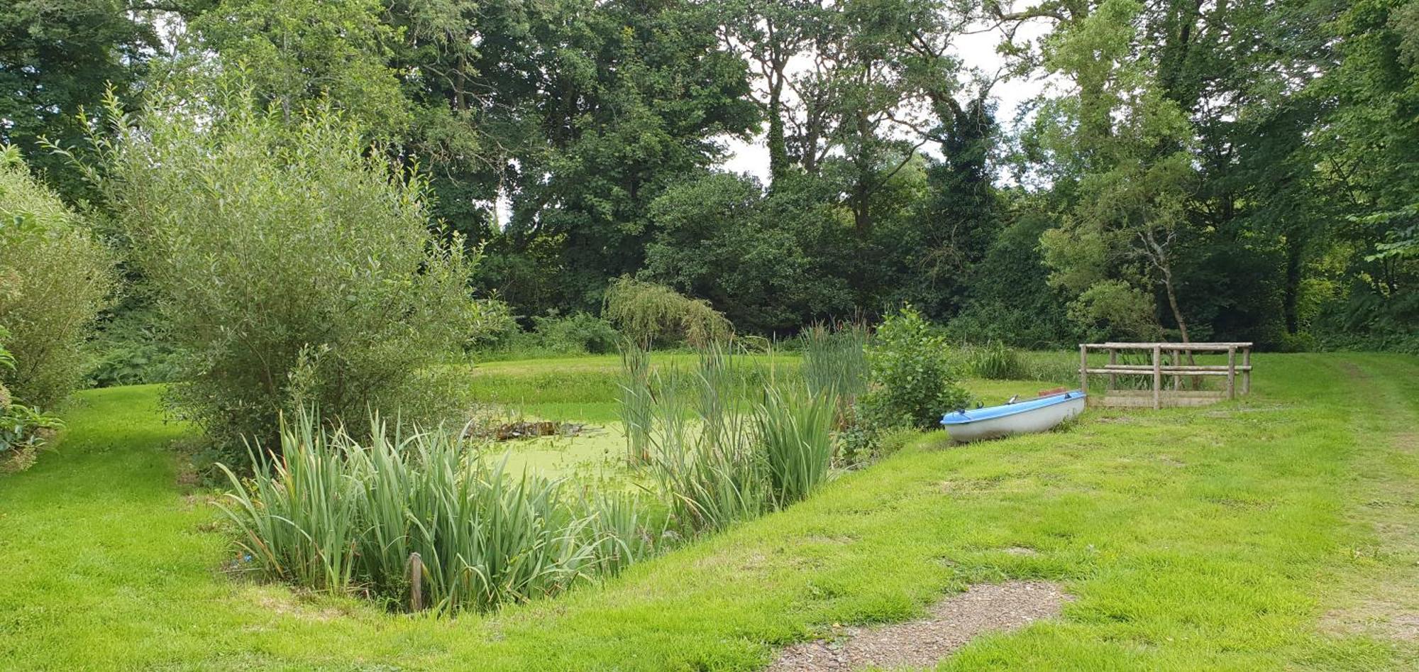 Budget Stay, In Lovely Private Setting With Rustic Charm, Log Burner, Fire Pit, Campers Kitchen & Eco Loo No Bedding Supplied Narberth Zewnętrze zdjęcie